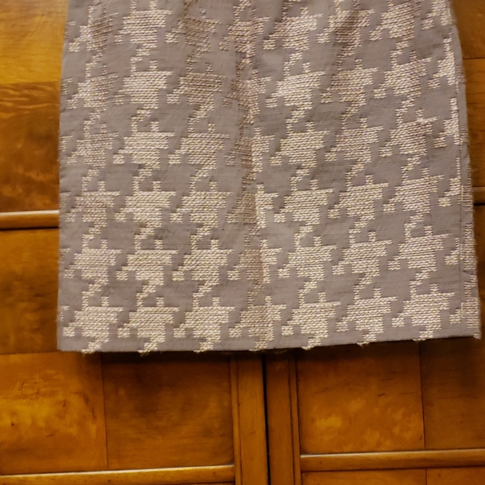 LOFT ANN TAYLOR PETITE TWO-TONED SKIRT SZ 2P - Picture 5 of 8